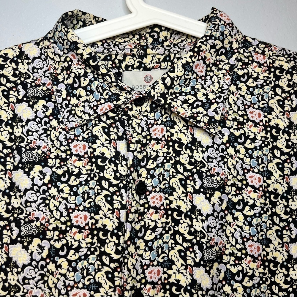 Bobby Chan Men's Size L Silk Bamboo Floral Short Blouse Black Yellow Lightweight